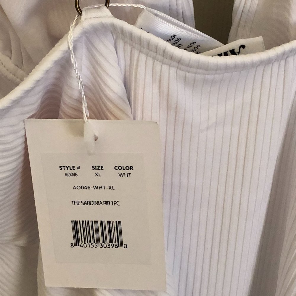 Andie The Sardinia One Piece in Ribbed White (Size XL) - Picture 7 of 7